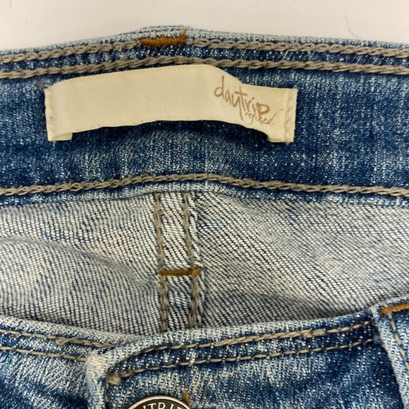 Daytrip Lynx Distressed Skinny Jeans - Picture 2 of 7